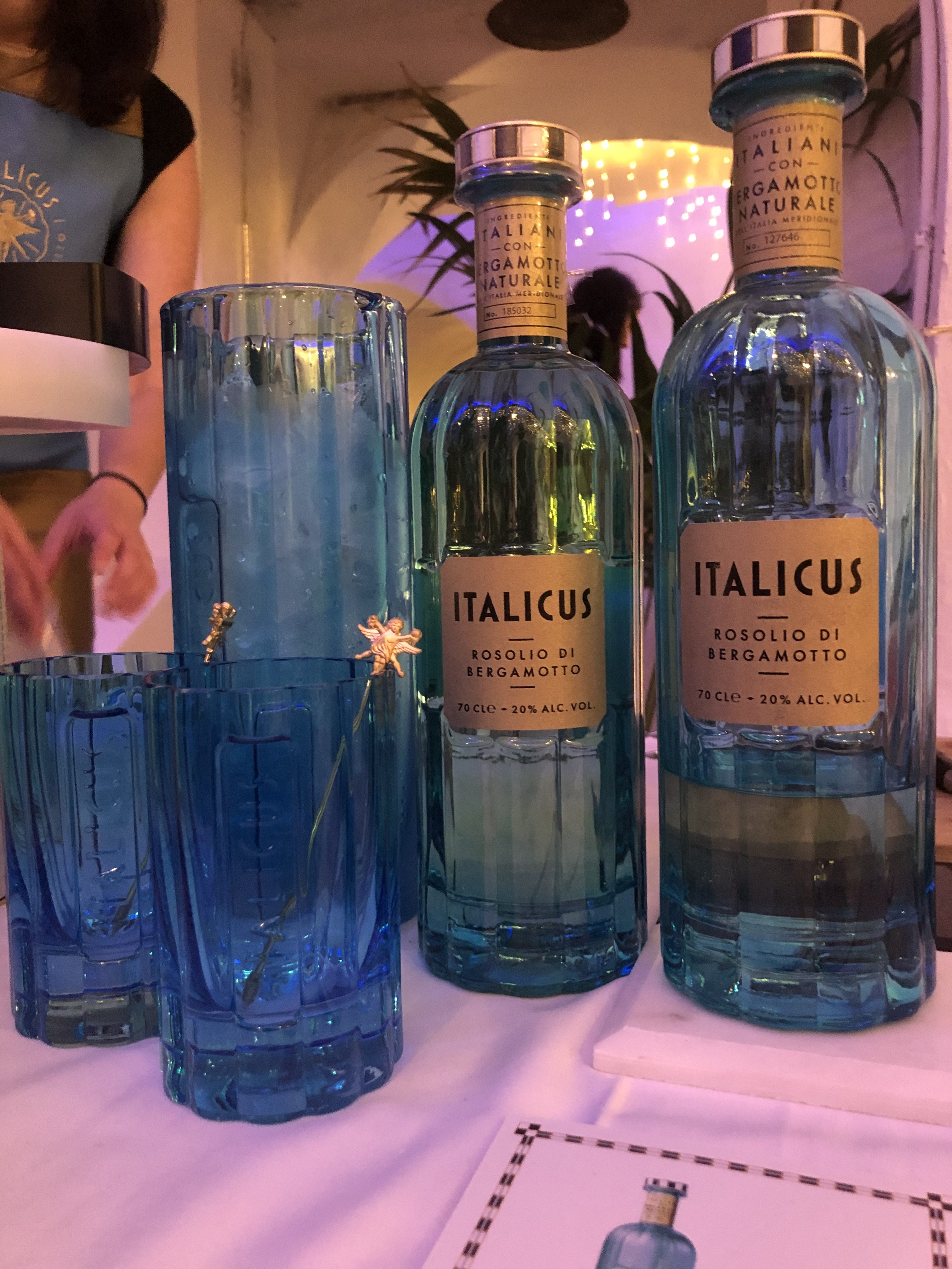 Magazine Guide Vol. | Festive Frost Cocktail Italicus 1 ft